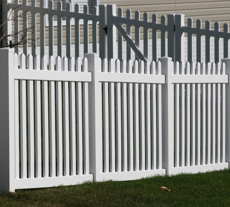 Picket Fence - The American Fence Company