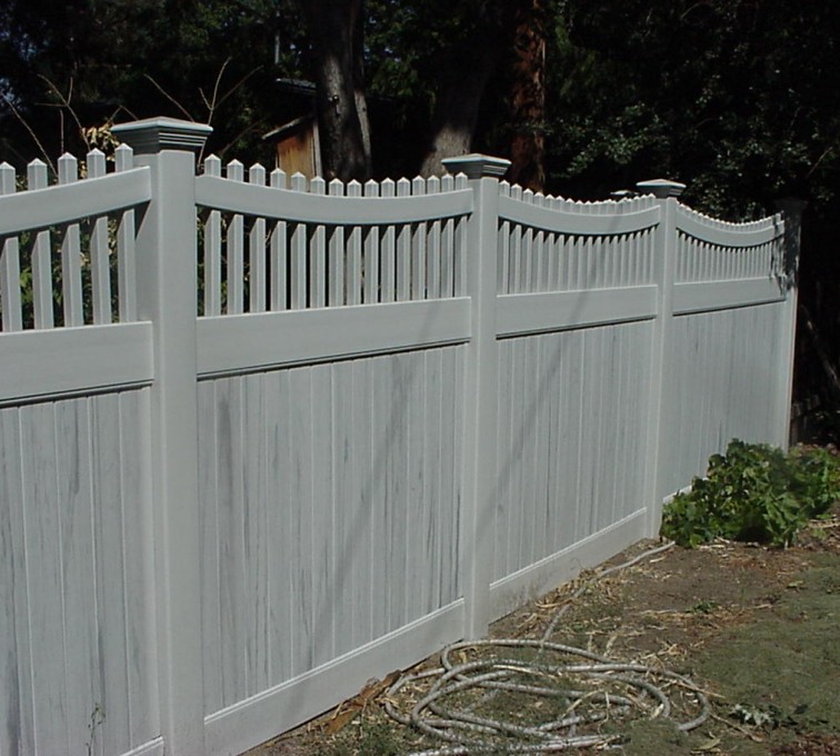 Picket Fence - The American Fence Company