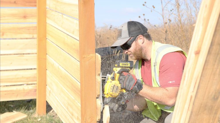 Wood Fence Installation The American Fence Company 0442