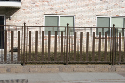 4-6 foot tall decorative ornamental black iron fence with flat rectangular look