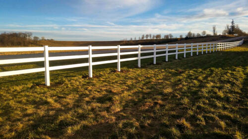 3-5 foot tall white flat rectangular ranch rail